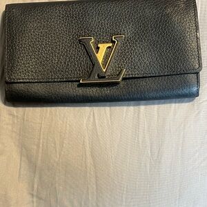 Louis Vuitton Black and Gold Leather Wallet